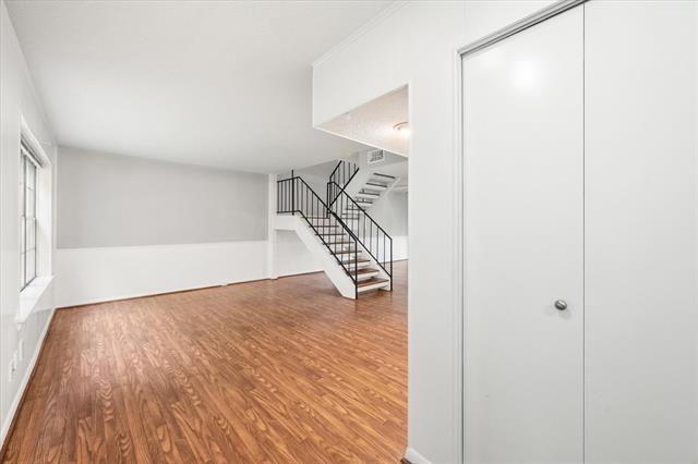 Foto del edificio - 376 Westview Terrace