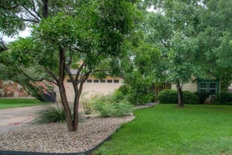Building Photo - 5304 Wolf Run