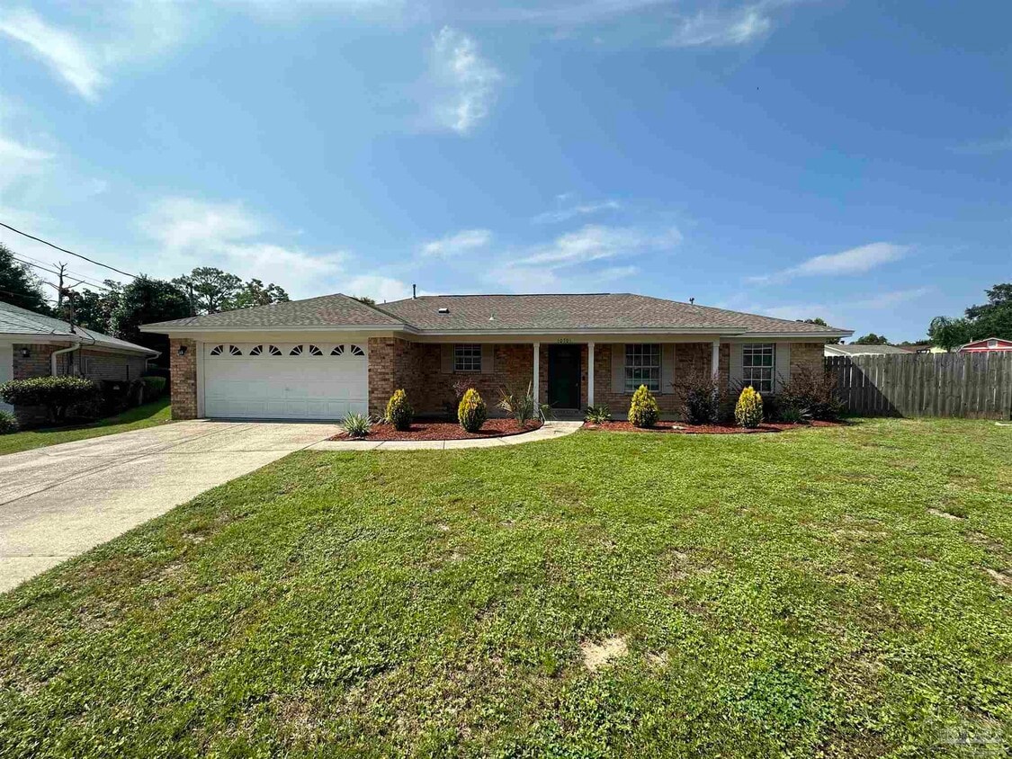 Foto principal - 10701 Brook Bend Cir
