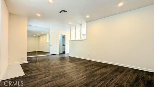 Foto del edificio - 691 Clarion Pl