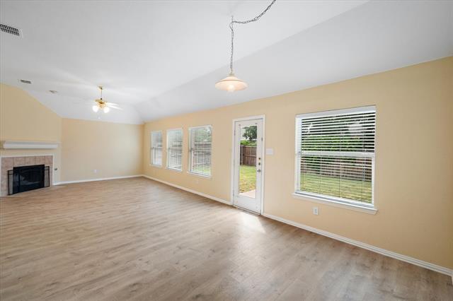 Foto del edificio - 600 Dover Park Trail