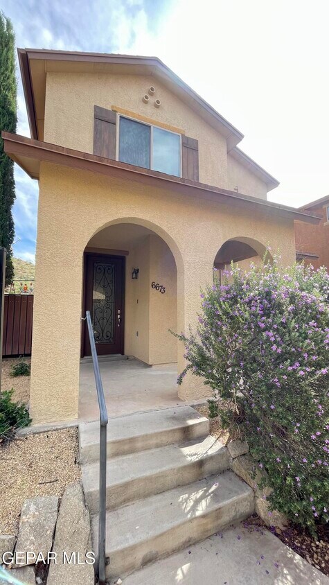 Foto principal - 6673 Boulder Canyon Ln