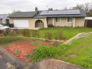 Building Photo - 4061 Zumi Ct