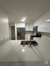Building Photo - 210 SW 11th St