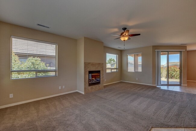 Building Photo - Beautiful home in Prescott