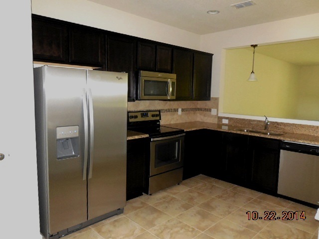 Foto del edificio - Fantastic 3/2.5 town home in Bartram Park!!