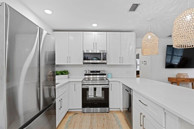 Building Photo - 331 Maddock St