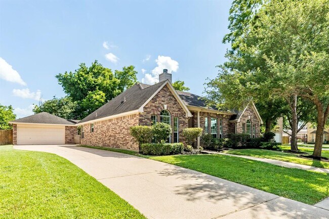 Building Photo - 6414 Canyon Pointe Ln