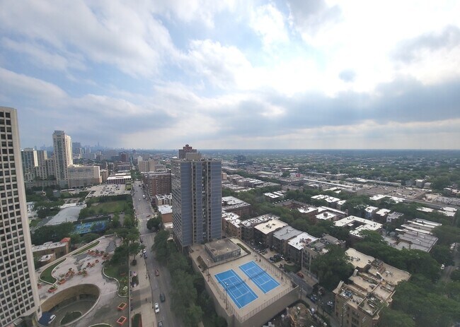 Foto del edificio - 5415 N Sheridan Rd