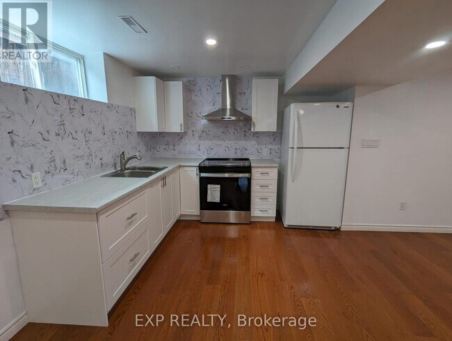 Photo du bâtiment - 34 Danielle Crescent