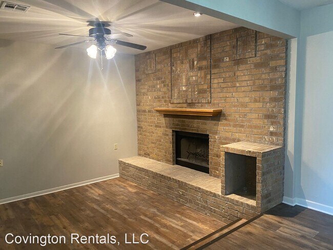 Foto del edificio - 3 br, 2 bath House - 820 Lake Road
