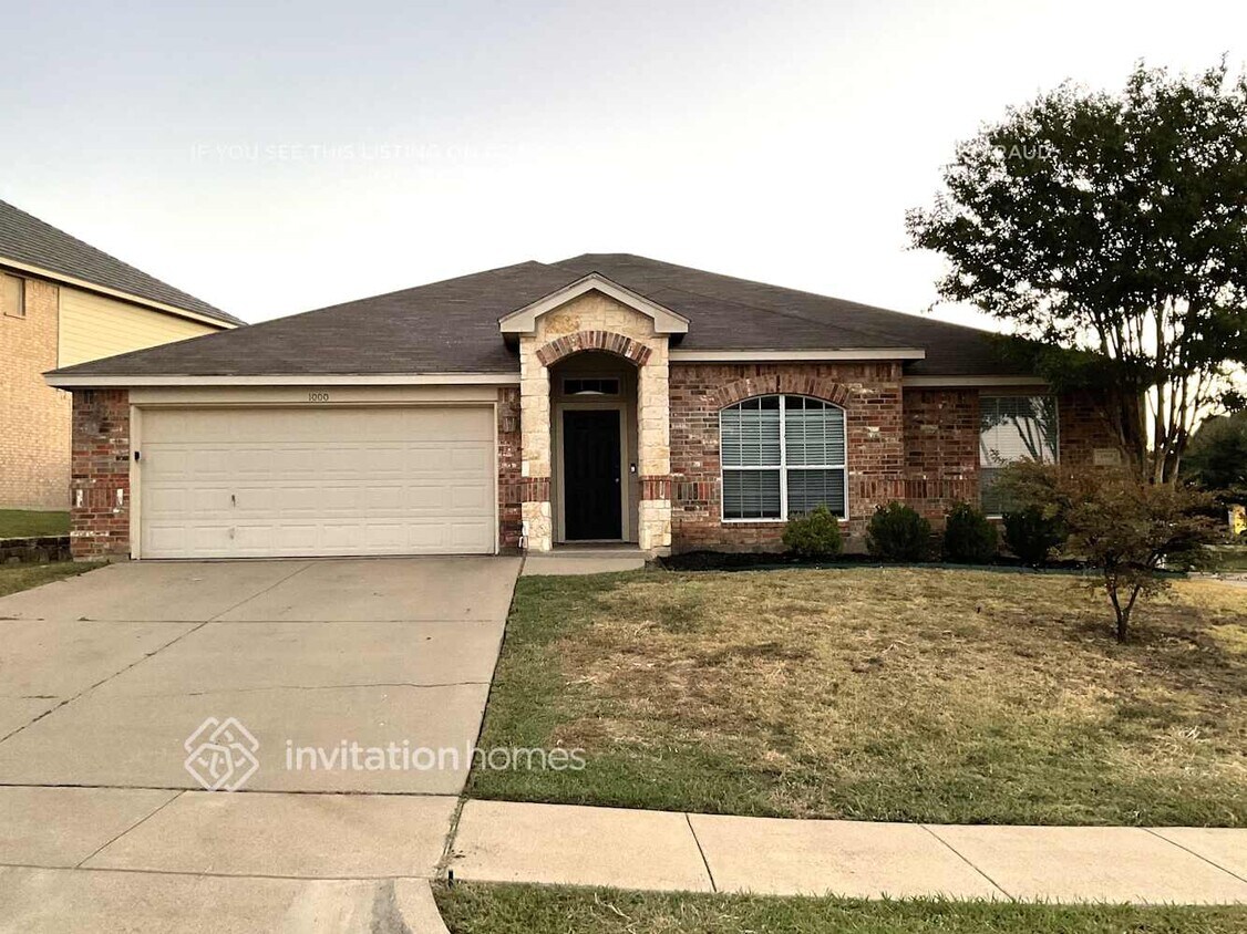 Foto principal - 1000 Fox Willow Ct