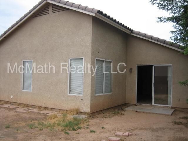 Building P O Four Bedroom House For Rent Mm Building P O Four Bedroom House For Rent Mm