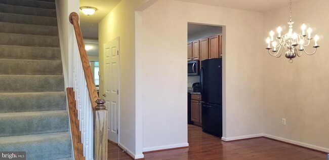 Building Photo - 10631 Nathaniel Way