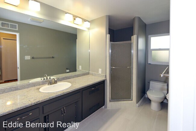 Building Photo - 4 br, 3 bath House - 17217 Tiara St.