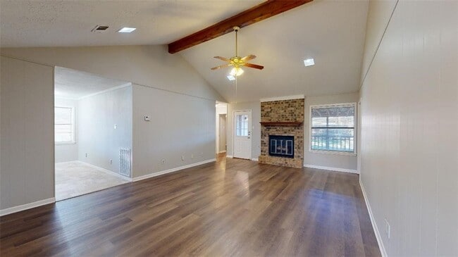 Building Photo - 3904 Windwood Cir