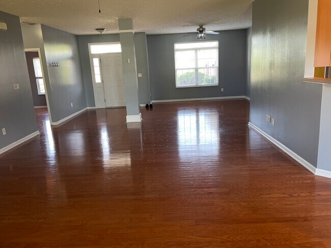 Building Photo - 3192 Ferrell Dr