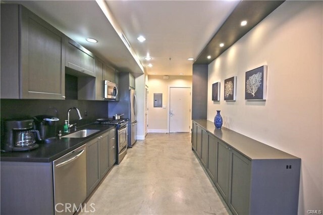 Foto del edificio - 133 S Los Robles Ave