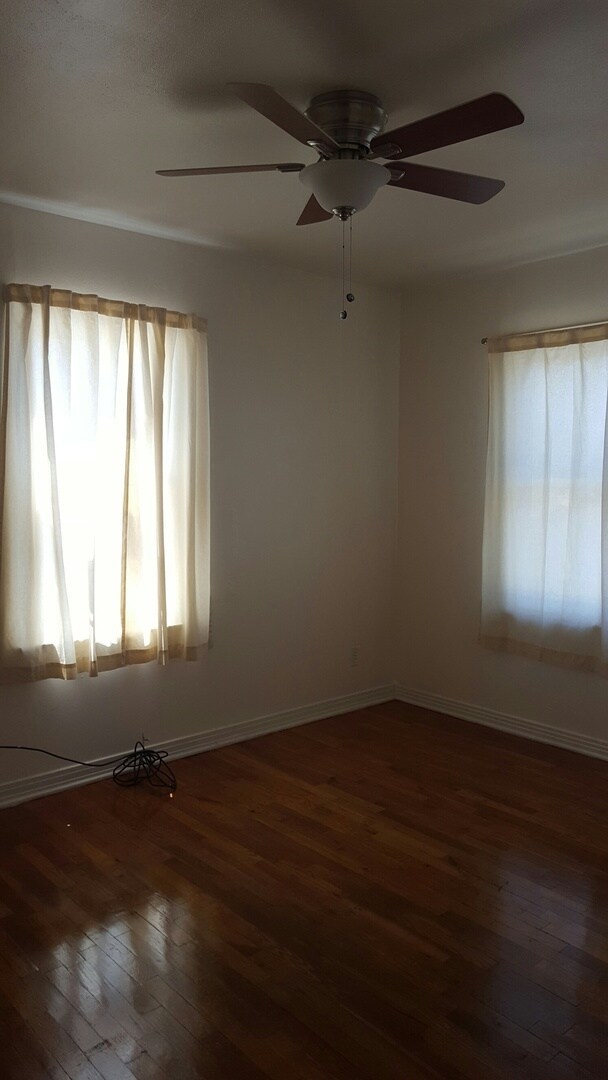 Foto del edificio - Centrally located.