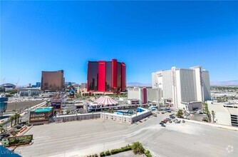 Building Photo - 2700 S Las Vegas Blvd