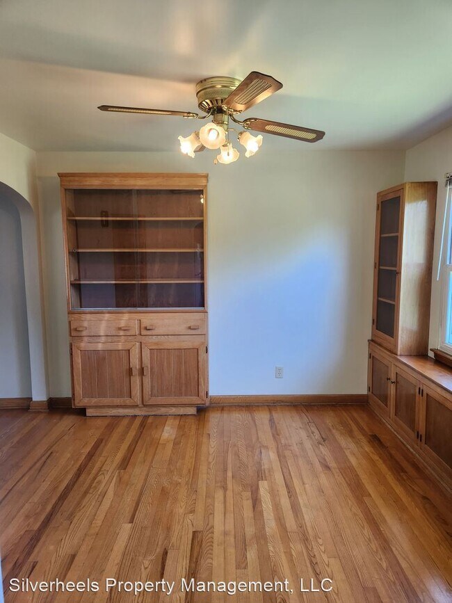 Building Photo - 2 br, 2 bath House - 806 Hocking Road