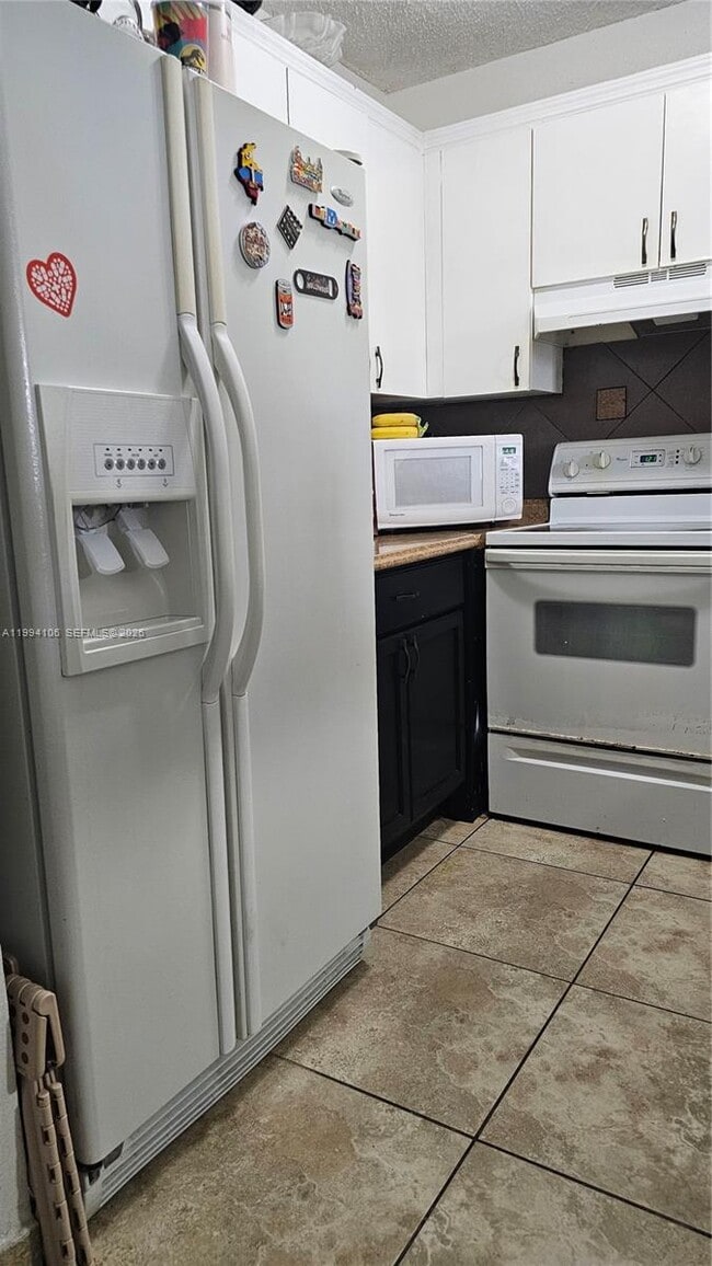 Building Photo - 8075 NW 7th St