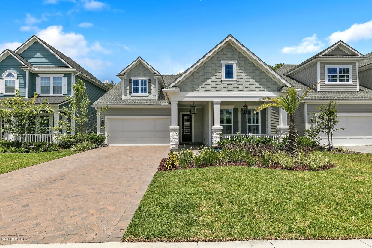 Foto principal - 460 Pelican Pointe Rd