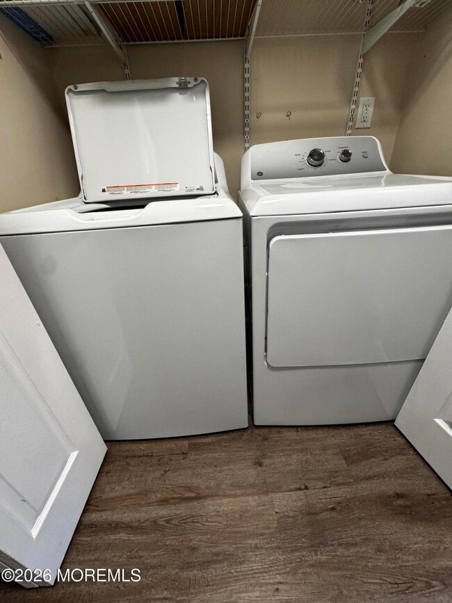 Foto del edificio - 905 Arlington Dr