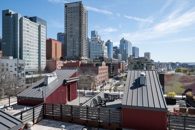 Building Photo - 66 Bell St