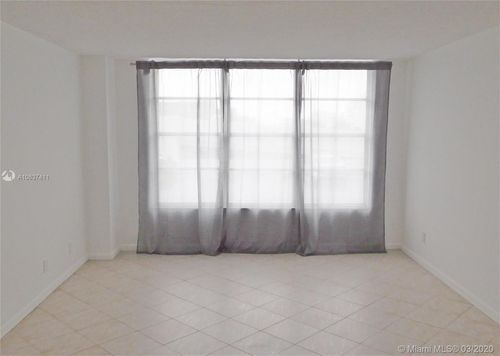 Building Photo - 3800 S Ocean Dr