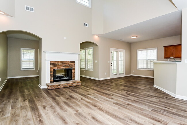 Building Photo - 514 Anglewood Trace