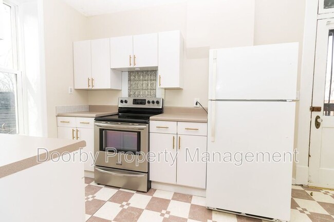 Building Photo - 1815 Bailey Ave