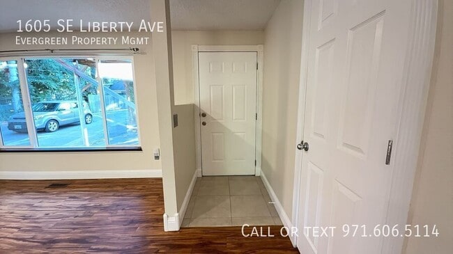 Foto del edificio - 1605 SE Liberty Ave