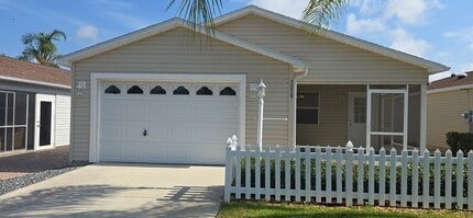 Building Photo - 1009 Ridgeville Rd