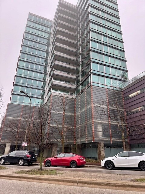 Primary Photo - 800 Elgin Rd