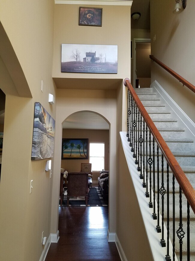 Building Photo - 3582 Fallen Oak Dr