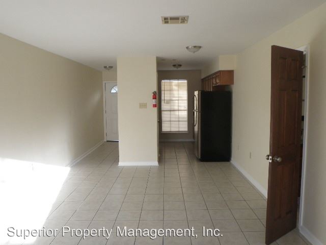 1153 Heather Ln Laplace La 70068 Apartment For Rent In Laplace La Apartments Com