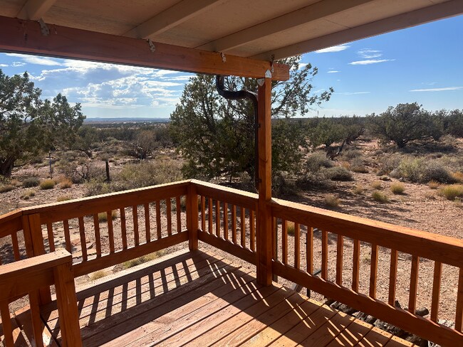 Foto del edificio - 8481 Lawson Ln