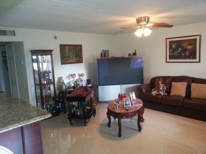 309 Tuscany Ln, Delray Beach, FL 33446 Condo for Rent in Delray Beach