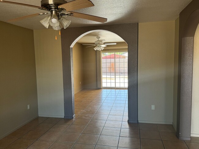Building Photo - Enjoy this Fully Fenced San Luis Home