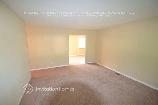 Building Photo - 1875 N Newport Rd