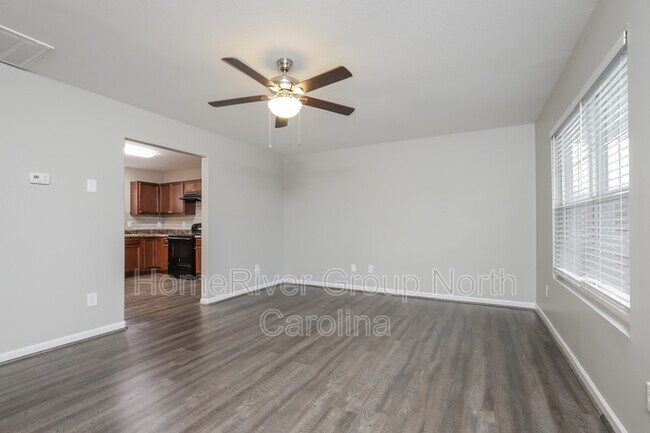 Building Photo - 3973 Shallowcreek Ct