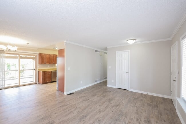 Building Photo - 3563 S Memphis Way