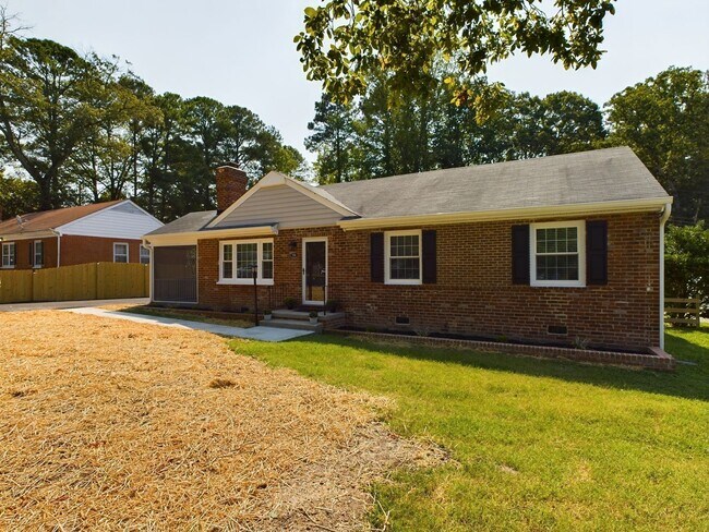 Foto del edificio - 709 N Parham Rd