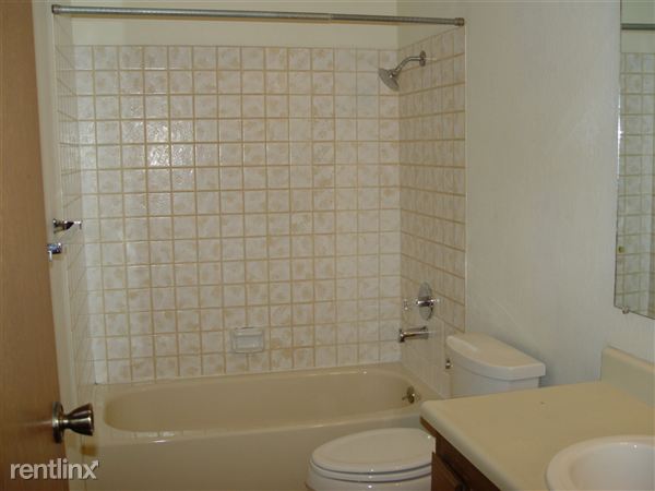Building Photo - 6201 E 41st Ct