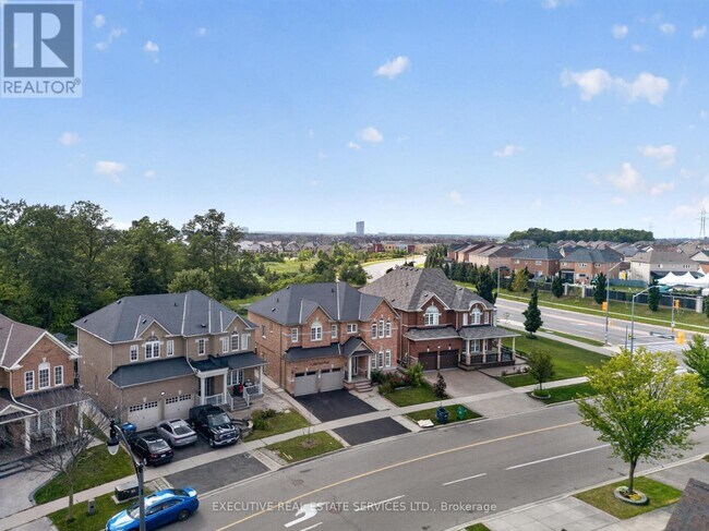 Building Photo - 4 Teal Crest Cir