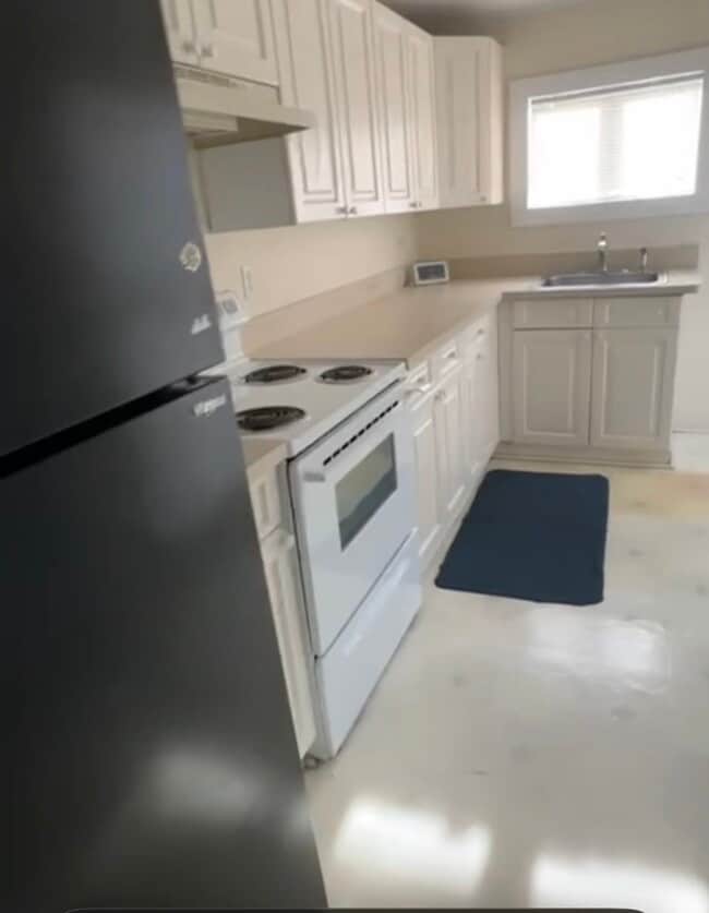 Kitchen - 13520 NY-25