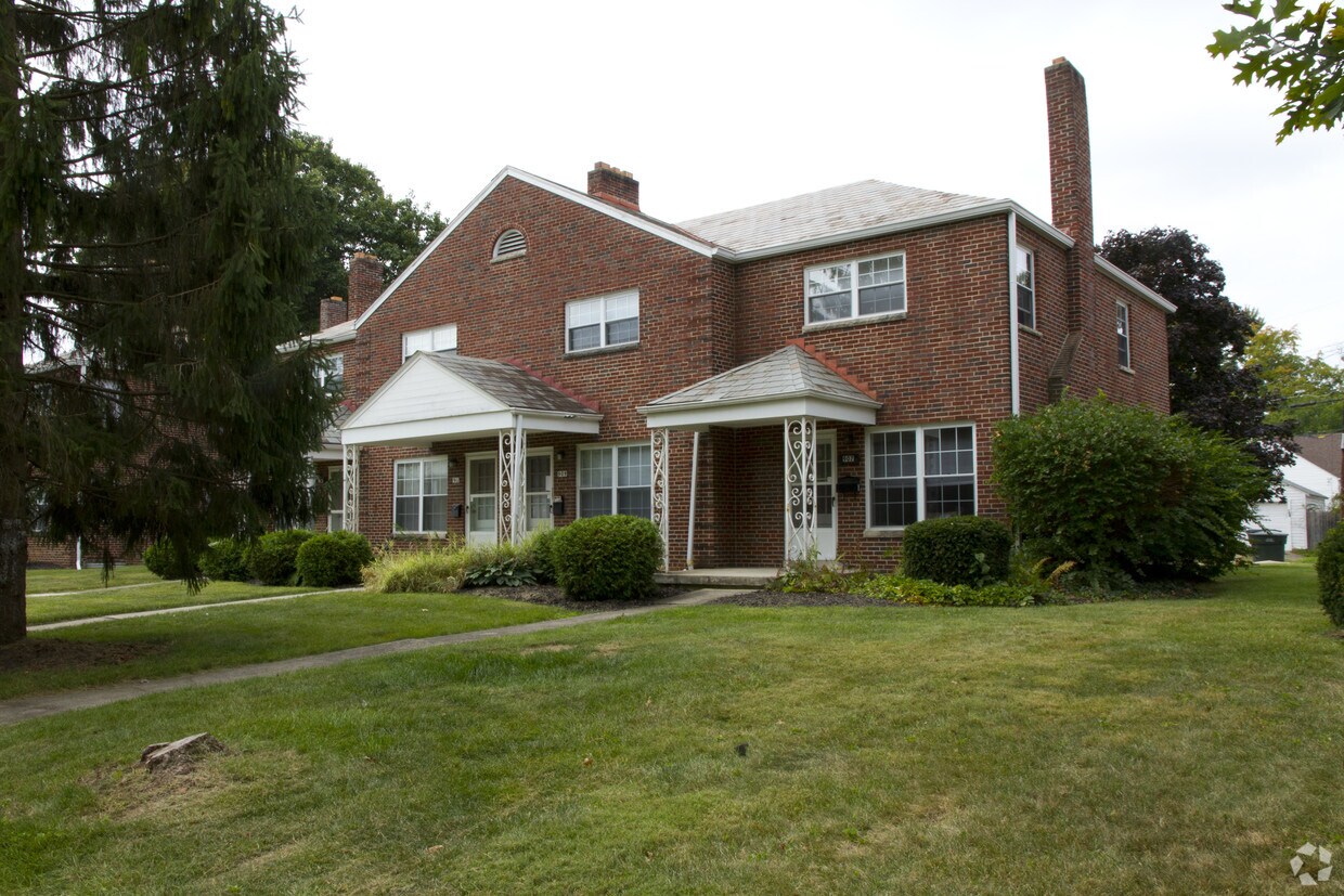 Primary Photo - 925 Kenwick Rd