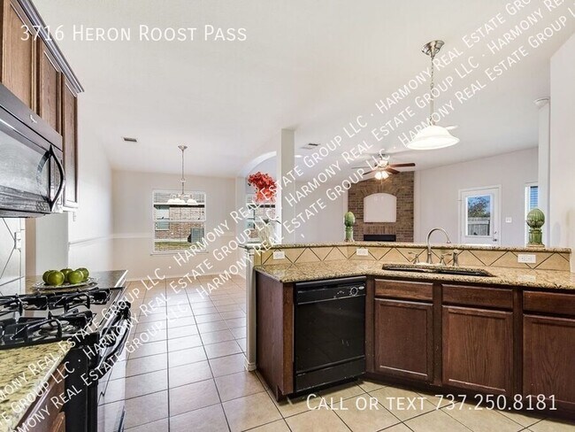 Foto del edificio - 3716 Heron Roost Pass