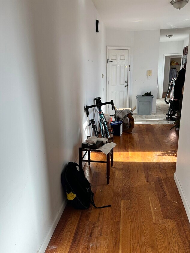 Foto del edificio - 215 Summit Ave